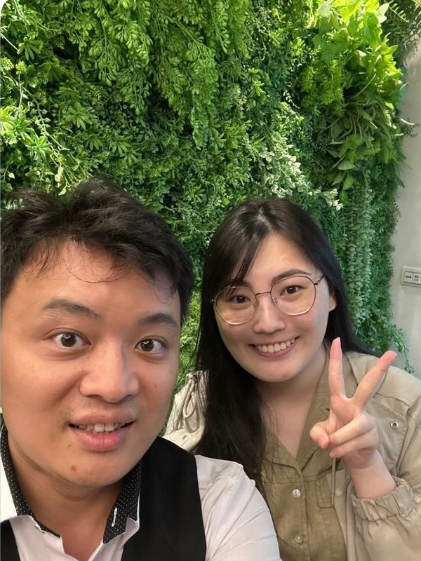 患者與王醫師矯正合照