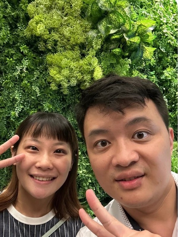 患者與王醫師矯正合照