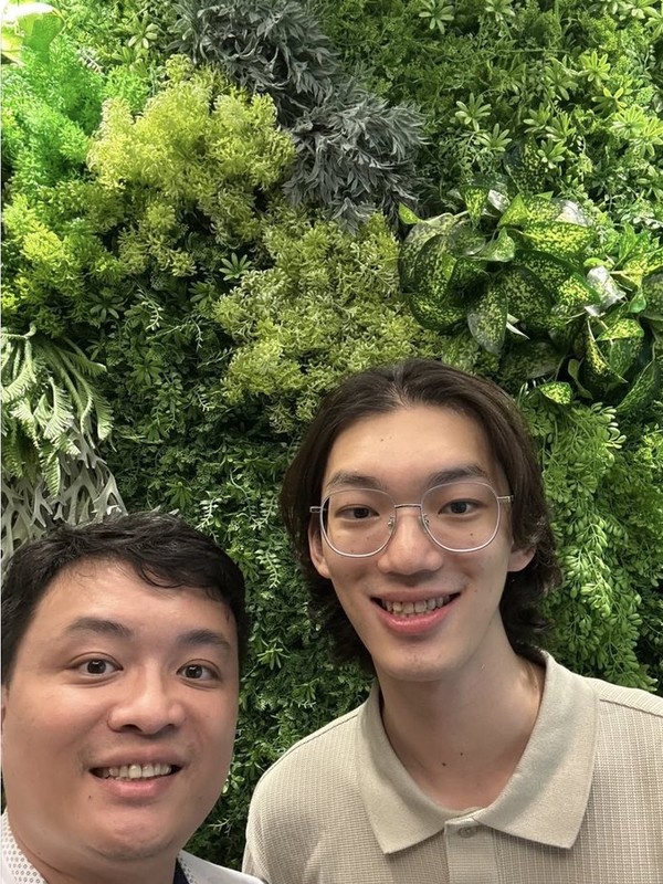 患者與王醫師矯正合照