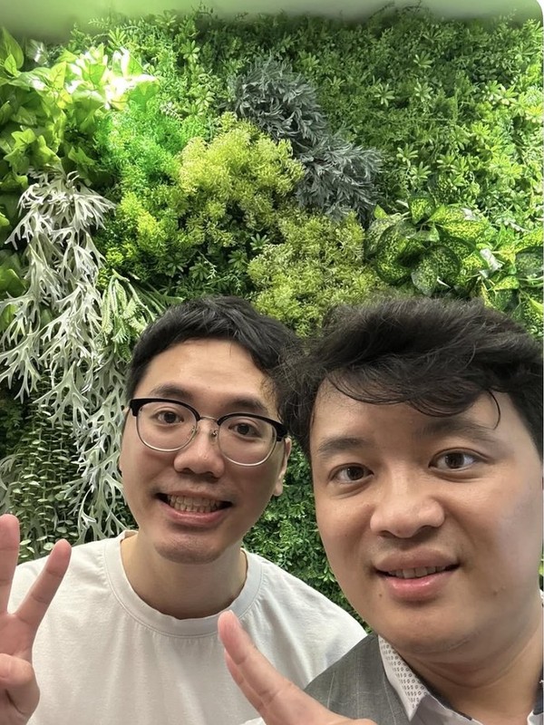 患者與王醫師矯正合照