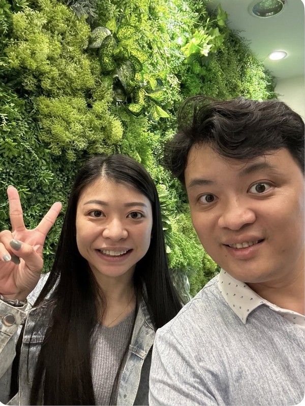 患者與王醫師矯正合照