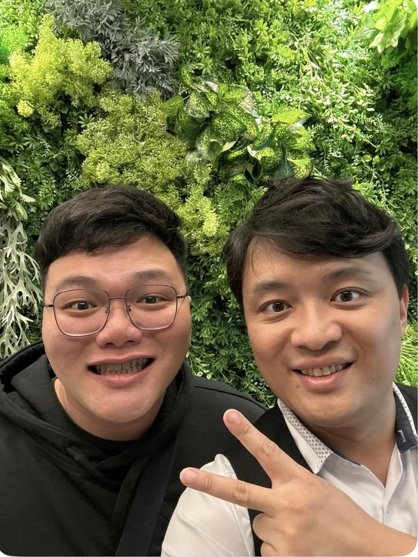 患者與王醫師矯正合照